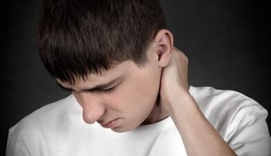 Hogyan nyilvánul meg a nyaki osteochondrosis férfiakban